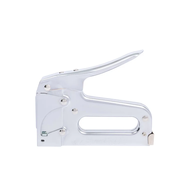 Agrafeuse Arrow T50 sur fond blanc, zoom sur le levier, la fenêtre témoin et la finition chrome