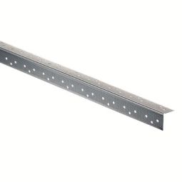 Coin à gypse Bailey Metal 135 degrés 1 1/4 po sur fond blanc montrant la bride moletée