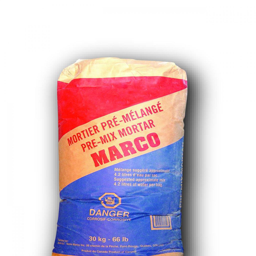 Sac mortier pré-mélangé Marco 30 kg sur fond blanc vue de face