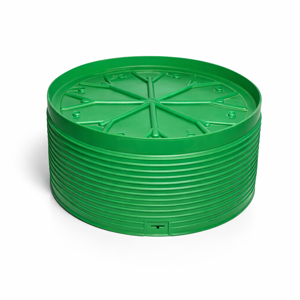 Bouchon extérieur Ponceau 15" PVC Soleno sur fond blanc