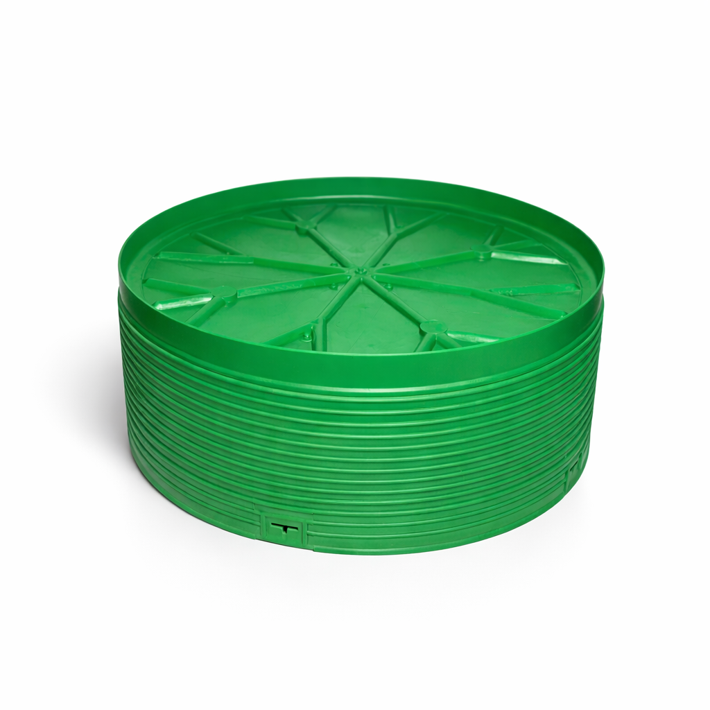 Bouchon extérieur Ponceau 18" PVC Soleno sur fond blanc