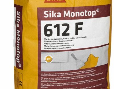 Sac Sika MonoTop 622F 22.7 kg sur fond blanc vue de face