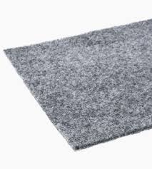 Membrane géotextile Soleno TX 300 3,81 m × 100 m sur fond blanc montrant texture non tissée aiguilletée