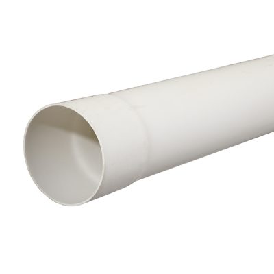 Raccord en Y PVC BNQ 4 pouces blanc sur fond neutre pour égout et drainage