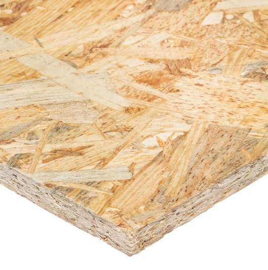 Panneau Arbec OSB 7/16 po 4x8 sur fond neutre avec focus sur texture lamelles orientées