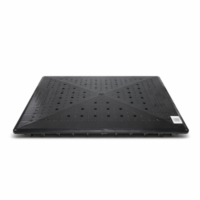 Couvercle de drain de plancher acier 19 3/8 po x 25 3/8 po sur fond neutre