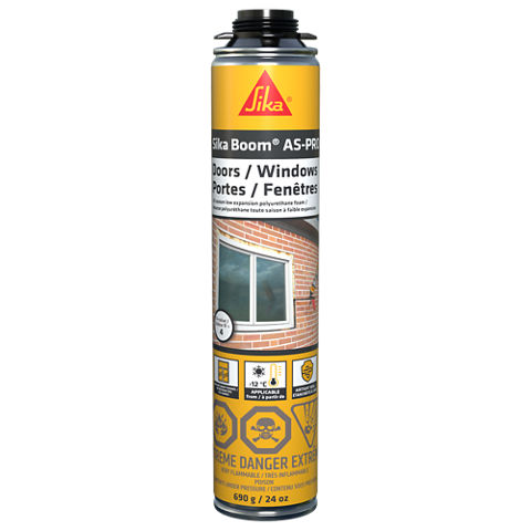 Mousse uréthane Sika Boom AS 12 oz sur fond neutre, vue en perspective avec embout