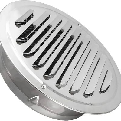 Grille ronde acier inox 200 mm pour drainage extérieur sur fond neutre avec détails des ouvertures.