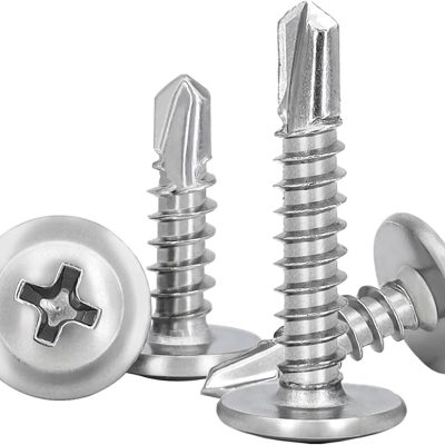 Vis à métal 1/2″ tête large pointe auto-perceuse pack 100 vis acier sur fond blanc