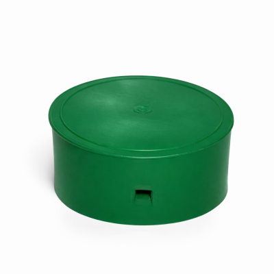 Bouchon extérieur drain 8" PVC pour tuyau d’évacuation sur fond blanc