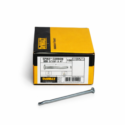 Ancrage à béton Spike Carbon MH 3/16" x 4" 100 pcs photographié sur fond blanc avec mise au point sur la pointe Spike et le filetage