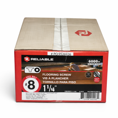 Vis à plancher #8 1 1/4″ pack 6000 vis acier sur fond blanc