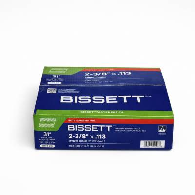 Clou à charpente BISSETT 2 3/8" 34° sur fond neutre avec mise au point sur la tête et l’angle