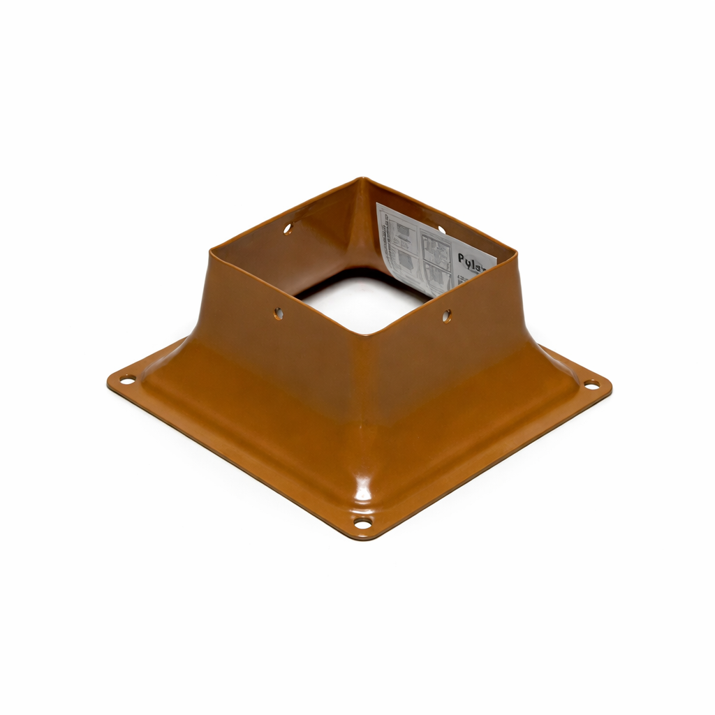 Base 44 PYLEX support poteau 4×4 en acier couleur cèdre sur fond blanc mise au point sur détails de finition.