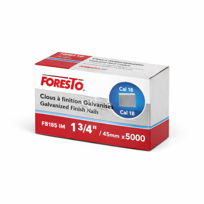 Clou à finition galvanisé calibre 18 1 3/4" photographié sur fond neutre avec mise au point sur la finesse du clou