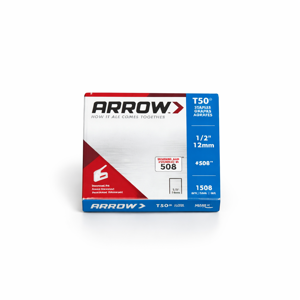 Agrafes T50 508 1/2" photographiées sur fond neutre avec mise au point sur la finition galvanisée.