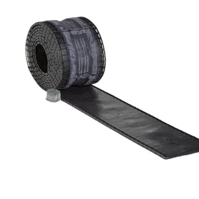 Faitière en rouleau GAF Cobra Ridge Runner 11 ½" x 20' sur fond neutre, gros plan sur la texture et profil bas.