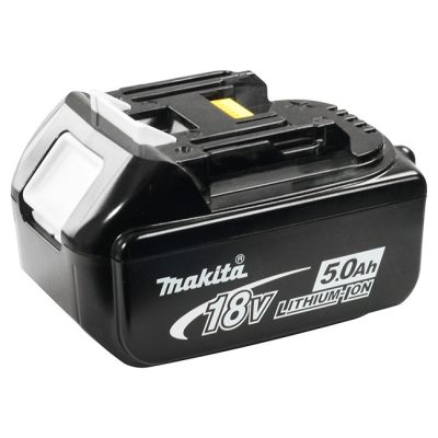 batterie Makita 18V 5.0Ah 196675-2 sur fond neutre