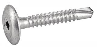 Vis à métal 2 1/2″ pointe auto-perceuse tête plate large caisse 1500 vis acier sur fond blanc