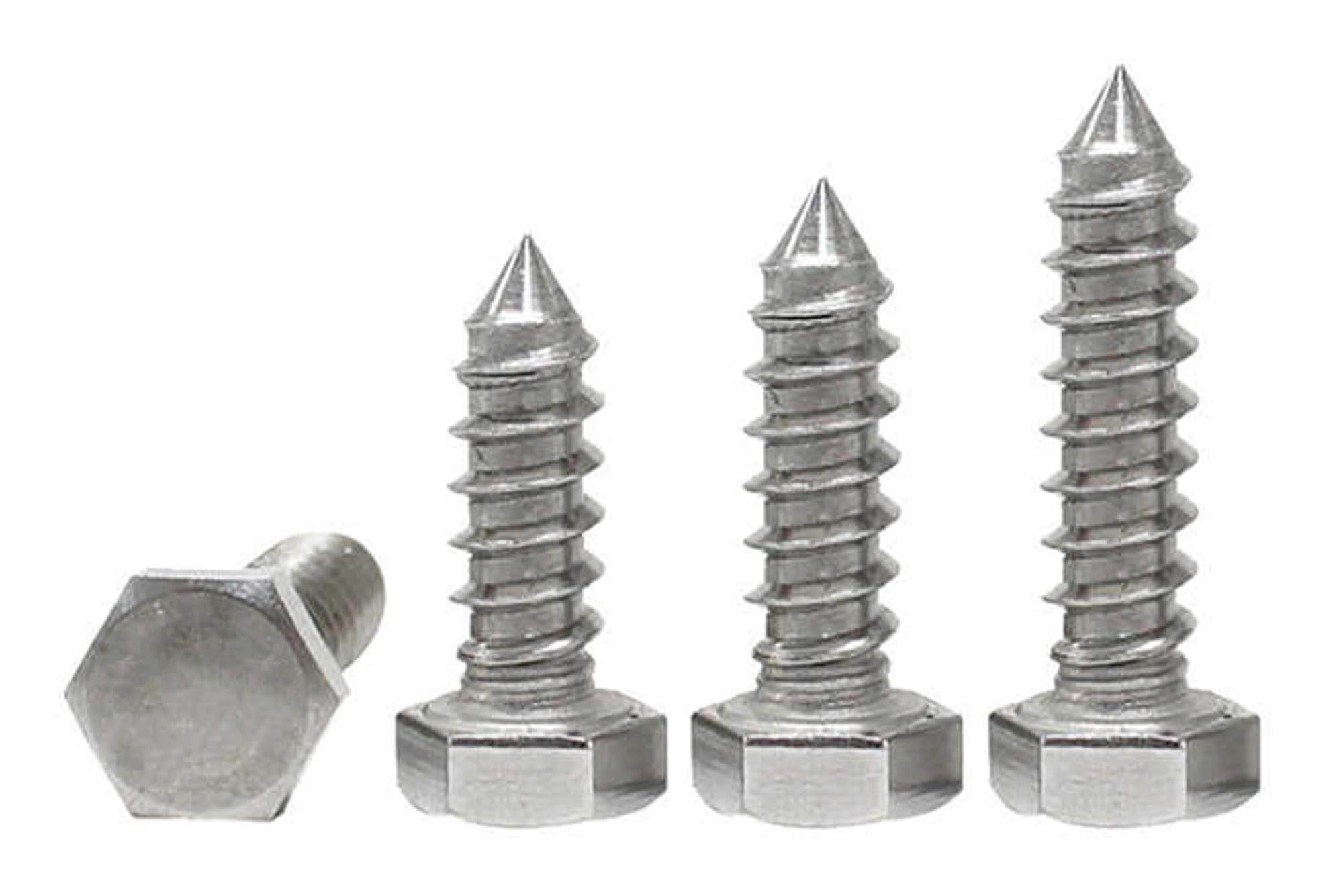 Tire-fond 3/8" x 6" en acier galvanisé photographié sur fond blanc avec mise au point sur la tête et le filetage